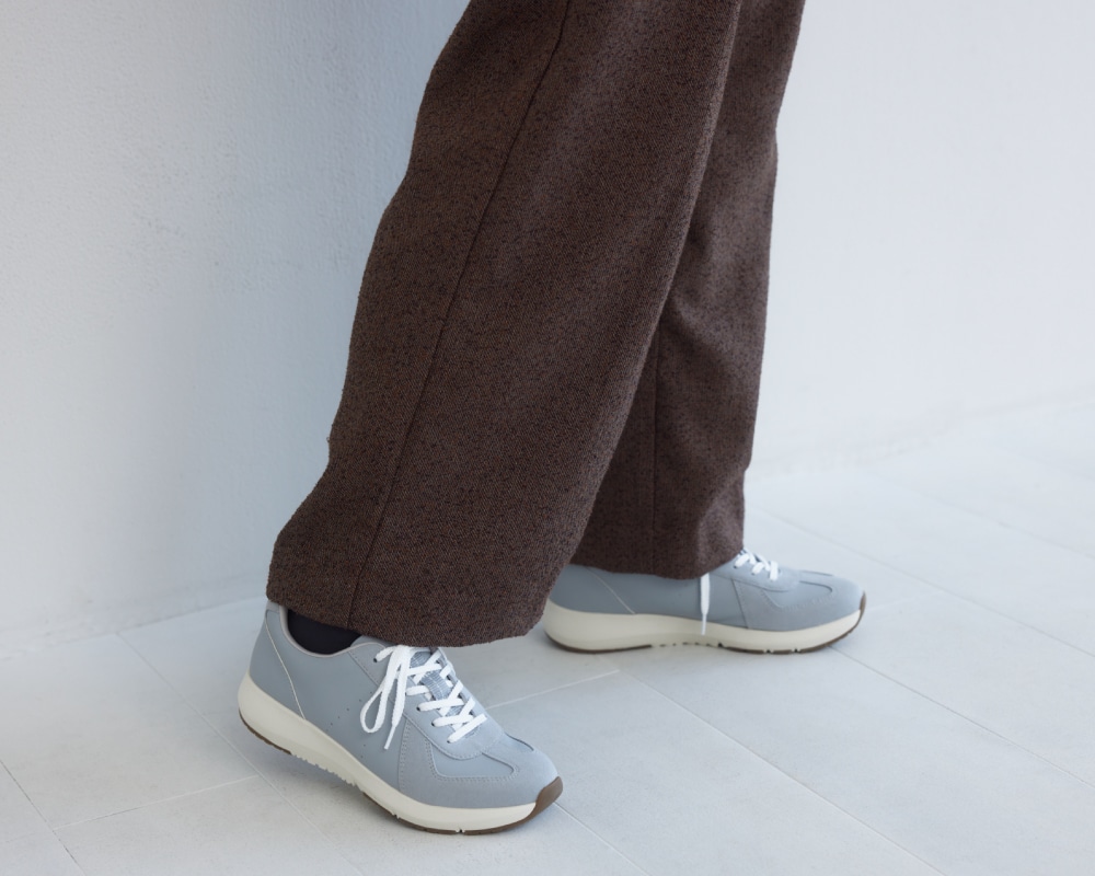 グレースニーカー