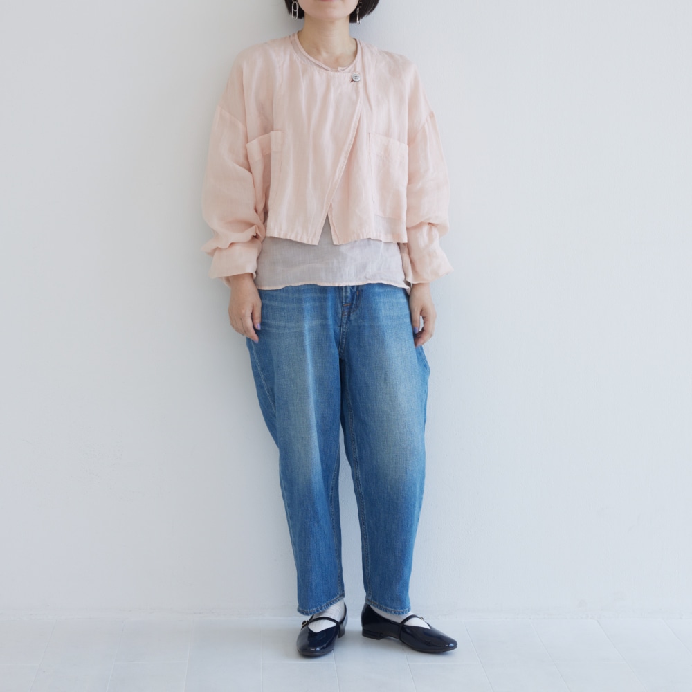 デニムにメリージェーンパンプス